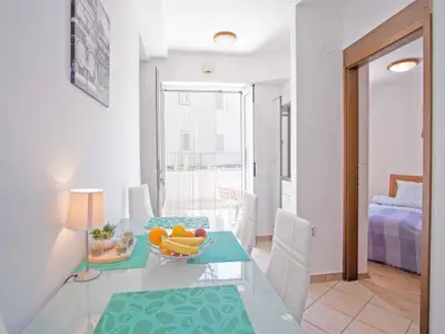 Ferienwohnung für 6 Personen (60 m²) in Vrbnik 7/10