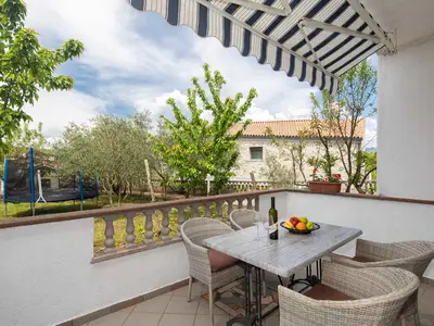 Ferienwohnung für 3 Personen (27 m²) in Vrbnik 1/10