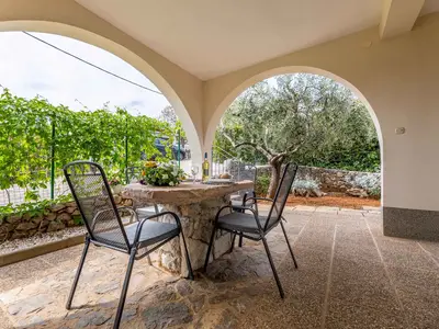 Ferienwohnung für 2 Personen (33 m²) in Vrbnik 1/10