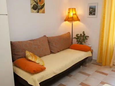 Ferienwohnung für 5 Personen (55 m²) in Vrbnik 8/10