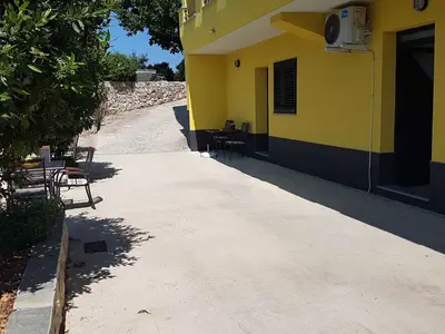 Ferienwohnung für 2 Personen (23 m²) in Vrbnik 4/10