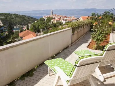 Ferienwohnung für 6 Personen (60 m²) in Vrbnik 7/10