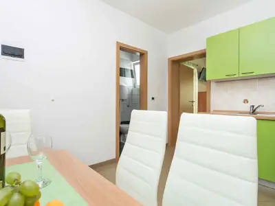 Ferienwohnung für 2 Personen (24 m²) in Vrbnik 9/10