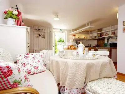 DiningRoom