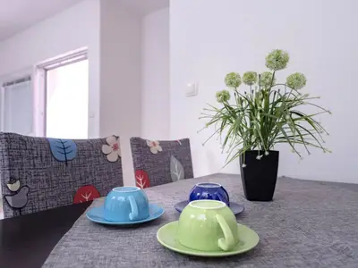 DiningRoom