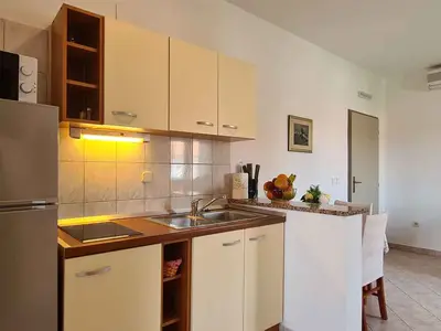 Ferienwohnung für 3 Personen (35 m²) in Vrboska 10/10