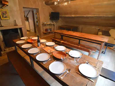 DiningRoom
