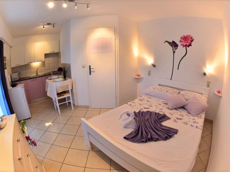 23771329-Ferienwohnung-2-Vrh-800x600-0