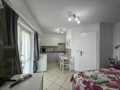 Ferienwohnung für 2 Personen (25 m²) in Vrh 2/10