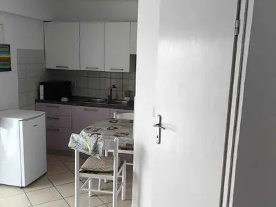 Ferienwohnung für 2 Personen (25 m²) in Vrh 10/10