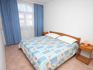 22670103-Ferienwohnung-4-Vrsar-300x225-5