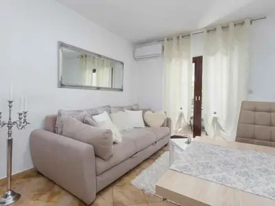 Ferienwohnung für 3 Personen (45 m²) in Vrsar 2/10