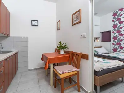 Ferienwohnung für 2 Personen (18 m²) in Vrsar 10/10