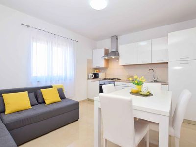 Ferienwohnung für 3 Personen (36 m²) in Vrsi 8/10