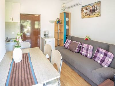 Ferienwohnung für 4 Personen (33 m²) in Vrsi 1/10