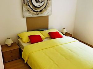 23944656-Ferienwohnung-3-Vrsi-300x225-1