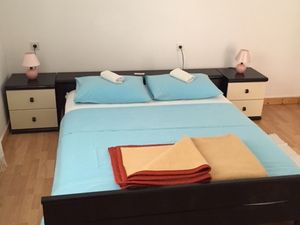 18322199-Ferienwohnung-4-Vrsi-300x225-5