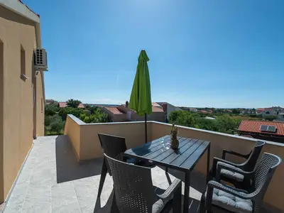 Ferienwohnung für 5 Personen (65 m²) in Vrsi 10/10