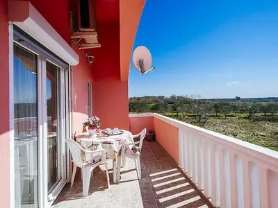 Ferienwohnung für 4 Personen (47 m²) in Vrsi 1/10