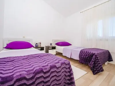 Ferienwohnung für 4 Personen (47 m²) in Vrsi 5/10