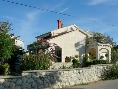 Ferienwohnung für 3 Personen (30 m²) in Vrsi 1/10