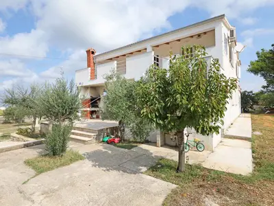 Ferienwohnung für 3 Personen (30 m²) in Vrsi 1/10