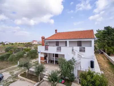 Ferienwohnung für 3 Personen (30 m²) in Vrsi 6/10