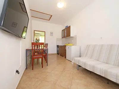 Ferienwohnung für 3 Personen (30 m²) in Vrsi 9/10