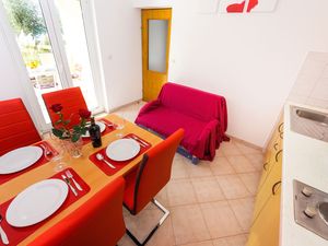 19066181-Ferienwohnung-4-Vrsi - Mulo-300x225-2