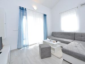 23727331-Ferienwohnung-6-Vrsi-Mulo-300x225-2