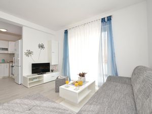 23728746-Ferienwohnung-6-Vrsi-Mulo-300x225-1