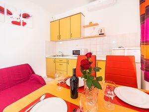 19066181-Ferienwohnung-4-Vrsi - Mulo-300x225-4