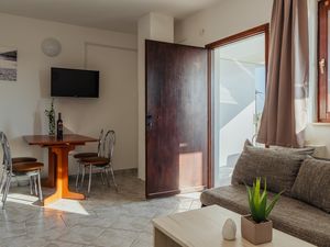 19256417-Ferienwohnung-5-Vrsi - Mulo-300x225-3