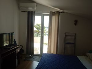 19904661-Ferienwohnung-4-Vrsi - Mulo-300x225-5