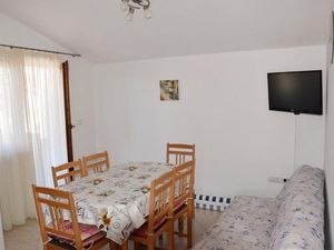 23933762-Ferienwohnung-5-Vrsi - Mulo-300x225-1