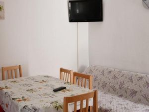 23933763-Ferienwohnung-5-Vrsi - Mulo-300x225-1