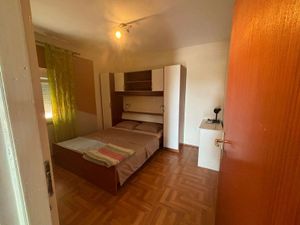 24044253-Ferienwohnung-4-Vrsi - Mulo-300x225-2