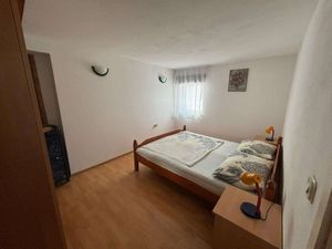 24044257-Ferienwohnung-3-Vrsi - Mulo-300x225-2