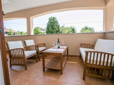Ferienwohnung für 6 Personen (120 m²) in Vrvari 4/10