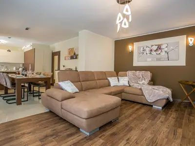 Ferienwohnung für 6 Personen (120 m²) in Vrvari 5/10