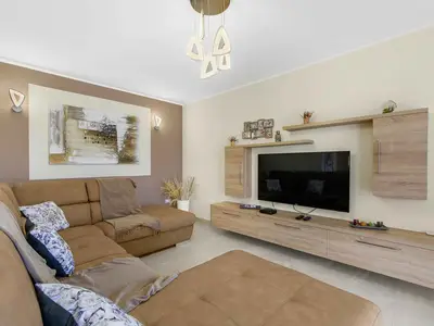 Ferienwohnung für 6 Personen (130 m²) in Vrvari 8/10