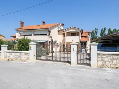 Ferienwohnung für 4 Personen (45 m²) in Vrvari 8/10