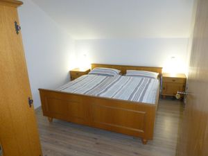 21993115-Ferienwohnung-4-Waging-300x225-2