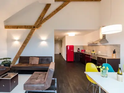 Kueche mit Essbereich