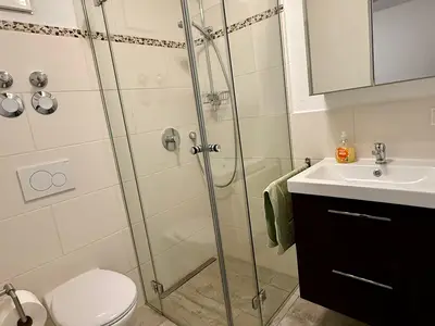 Bad mit Dusche