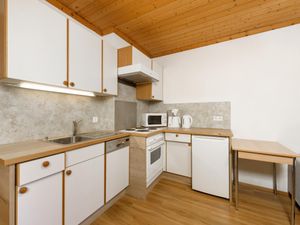 23895097-Ferienwohnung-9-Wagrain-300x225-4