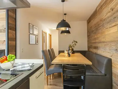DiningRoom