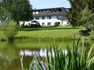 Hauseigener Weiher