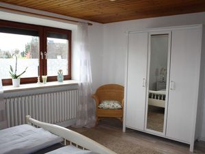 22162047-Ferienwohnung-4-Wahlstedt-300x225-4