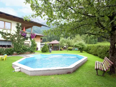 PoolOfHouse